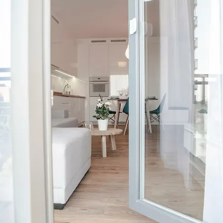 Unique 3city - Sea Appartement